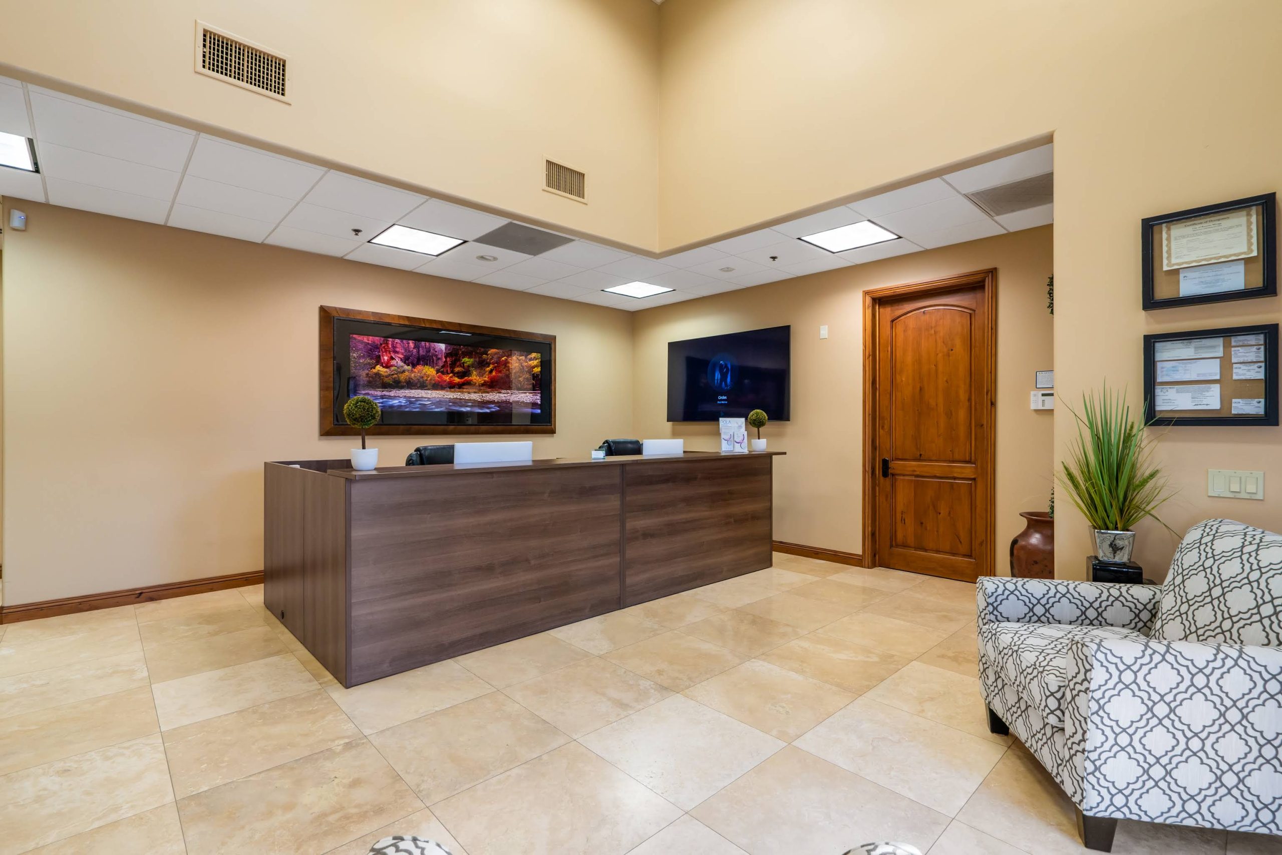 Reception area at Country Club Dentistry